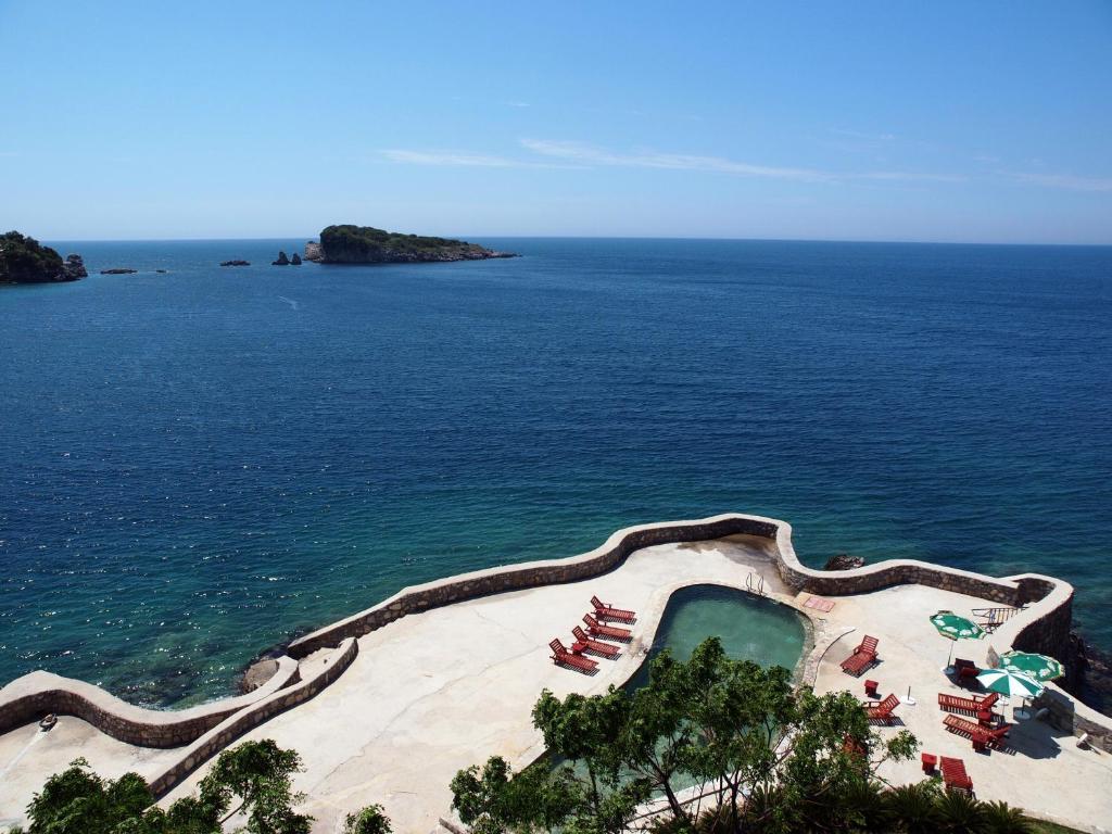 Hotel R อัตเจฮะห์ ภายนอก รูปภาพ
